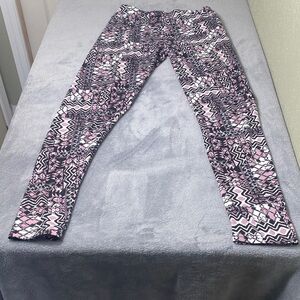 Pink and Black Geometric Leggings